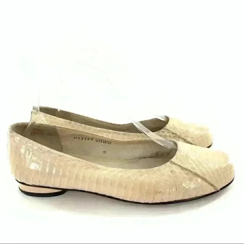 Ros hommerson ballet flats size 6.5 WW beige snakeskin round toe ballecore
